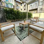Magenta 53 Studio Apartment By Alterego